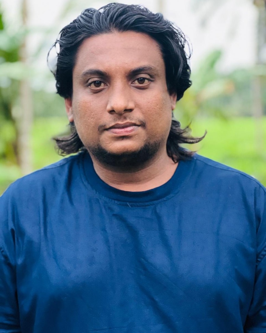 VIVEK RAVEENDRAN