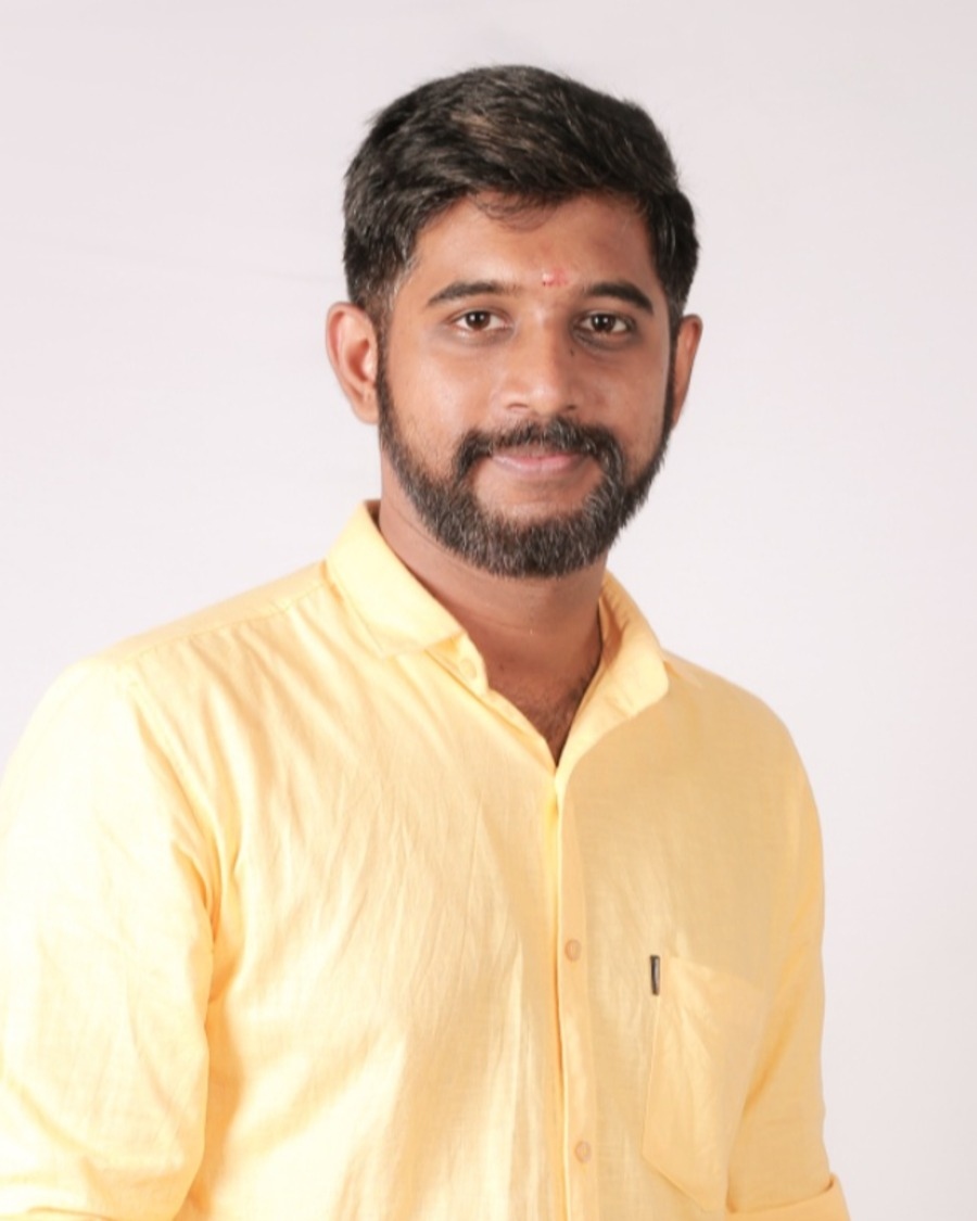 ARUN M
