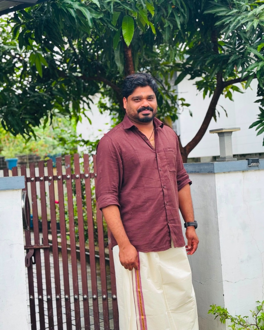 PRAVEEN C