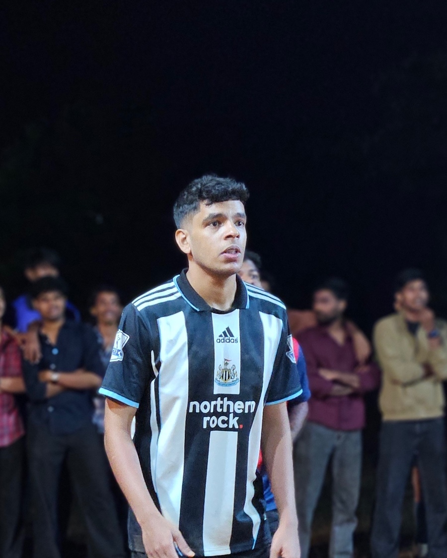 ANANTHU K