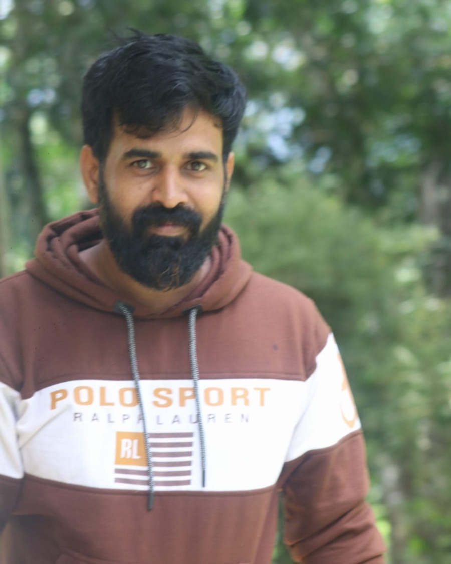 AKHIL P M